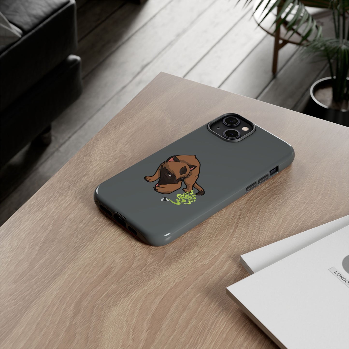 Smelly dog Phone Case