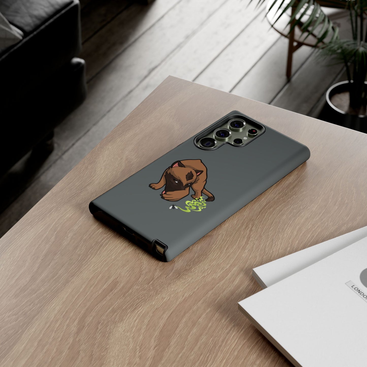 Smelly dog Phone Case