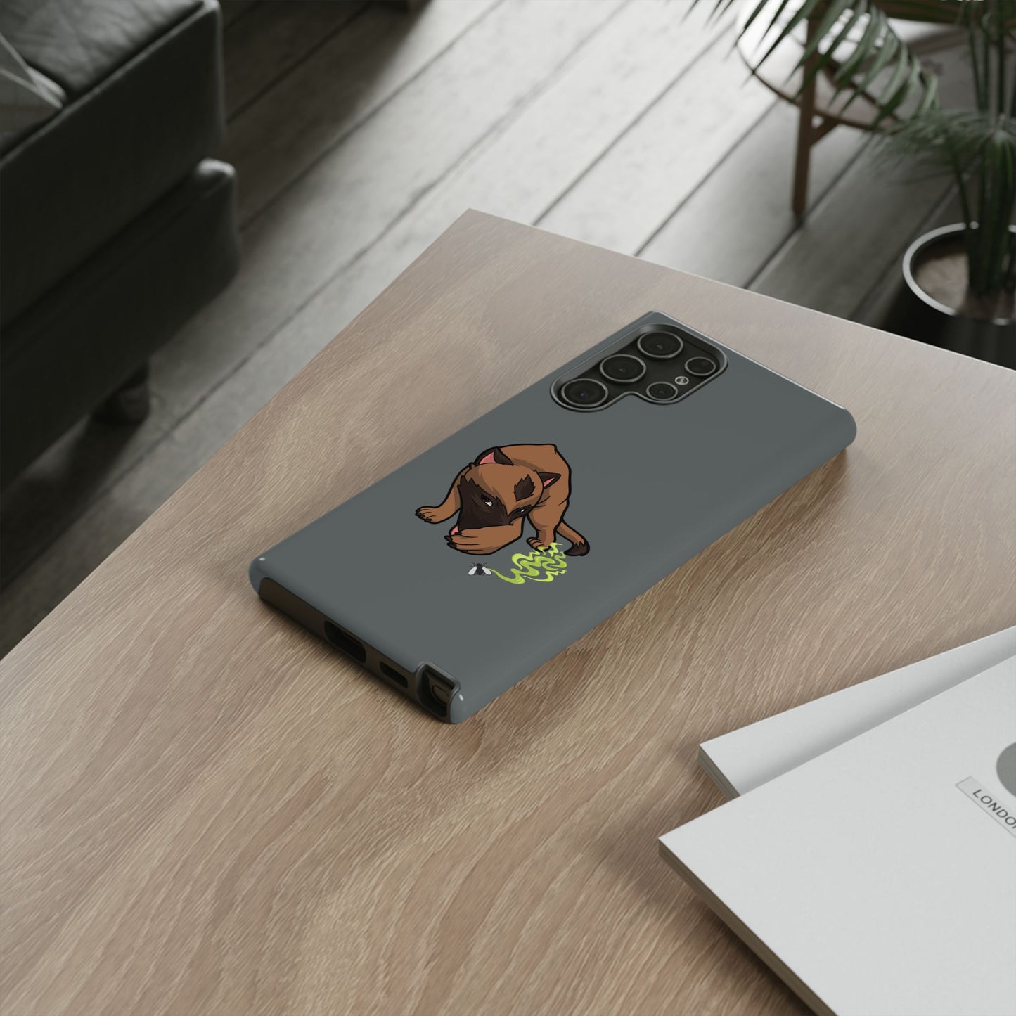 Smelly dog Phone Case