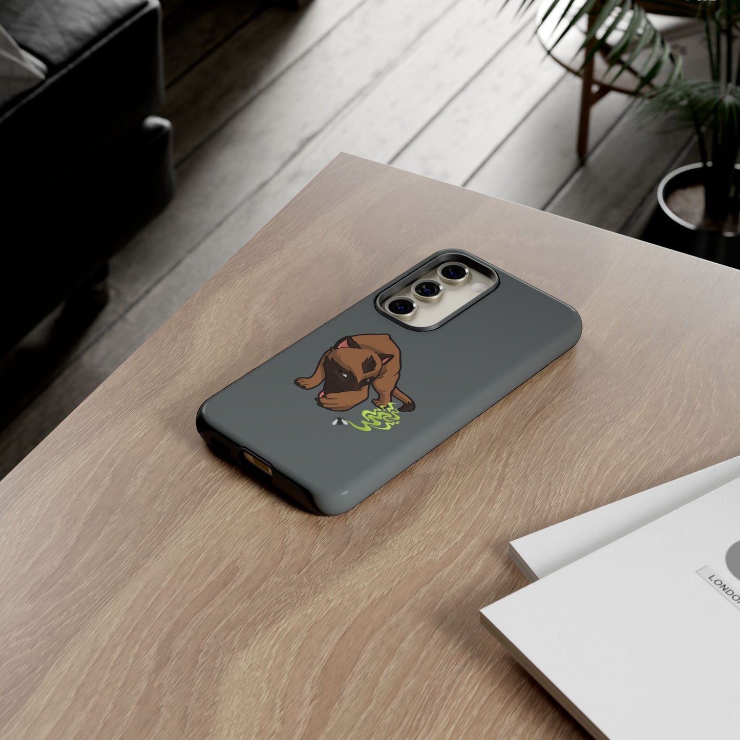 Smelly dog Phone Case