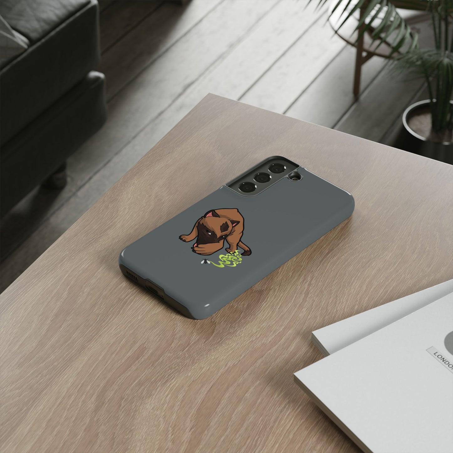 Smelly dog Phone Case